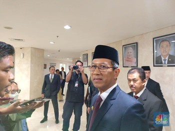 Ada Bocoran UMP 2024 DKI Jakarta? Heru Bilang Begini