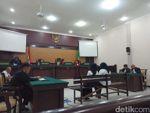 2 Wanita Otak Investasi Bodong di Mojokerto Dituntut 3 Tahun Penjara