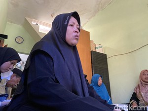 Banjir Air Mata Kuswati Dapat Kabar Suami Tewas Tertabrak KA Probowangi