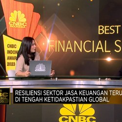 Tips Investasi Sucor Sekuritas Hadapi Perang & Bunga Tinggi