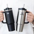 Viral Tumbler Stanley Tahan Api, Harganya 'Cuma' Segini