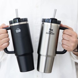 Viral Tumbler Stanley Tahan Api, Harganya 'Cuma' Segini