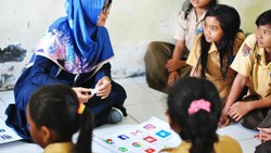 Pendaftaran Guru Sekolah Rakyat Kemensos Dibuka, Bakal Diangkat ASN-Dapat Tunjangan