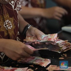 APINDO Teriak Negosiasi Upah Sektoral Ngaco, Ngaku Dapat Tekanan