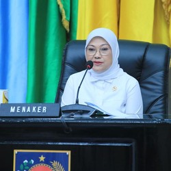 Menaker Ingatkan Gubernur se-RI: Hari Ini Deadline UMP 2024!