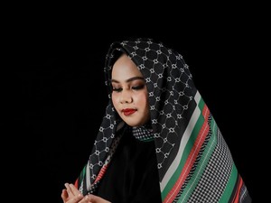 Klamby Luncurkan Scarf Tema Palestina, Hasil Penjualan 100% Didonasikan