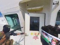 Potret Detik-Detik Houthi Bajak Kapal Israel di Laut Merah