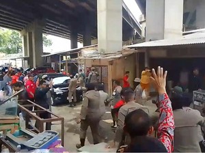 Ormas PBB Klaim Mau Bongkar Sendiri Lapak di Ciawi Sebelum Kericuhan Pecah