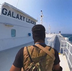 AS & Inggris Serang Houthi Yaman, Minyak Mendidih