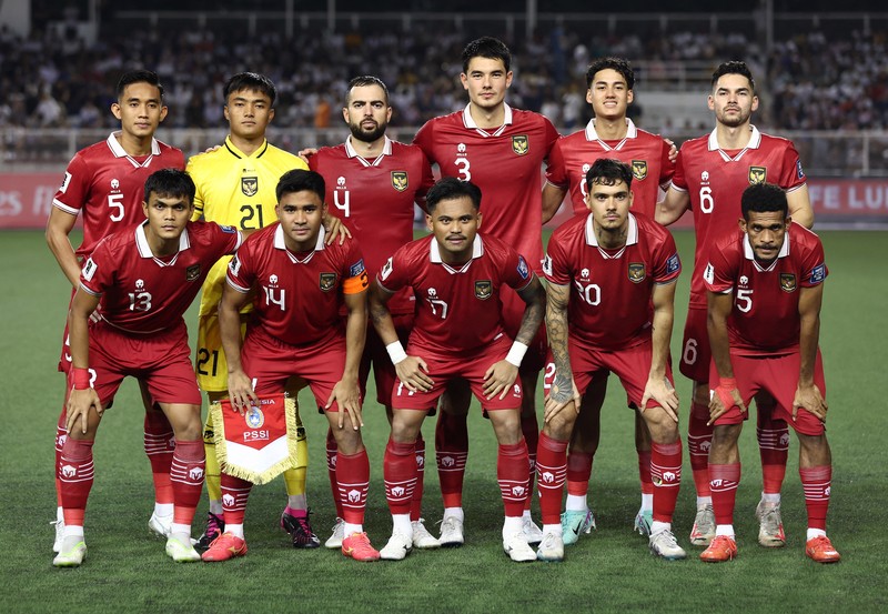 Soccer Football - World Cup - AFC Qualifiers - Group F - Philippines v Indonesia - Rizal Memorial Stadium, Manila, Philippines - November 21, 2023  Indonesia players pose for a team group photo before the match REUTERS/Eloisa Lopez