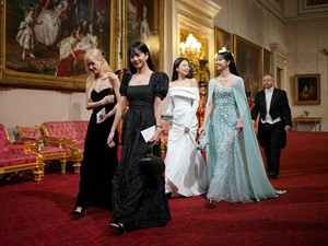 BLACKPINK Ikut Rombongan Presiden Korsel ke Buckingham Palace