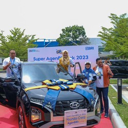 BRI Berikan Apresiasi Mobil untuk Super AgenBRILink