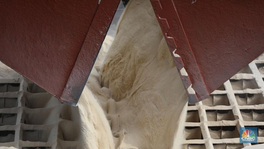 Impor Gula Pasir Ditengah Lonjakan Harga. (CNBC Indonesia/Tri Susilo)