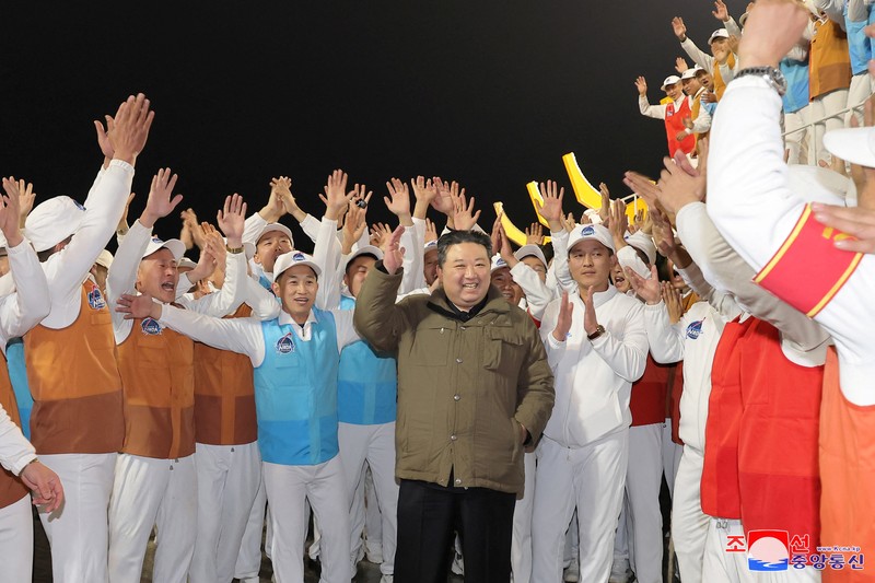 Sebuah roket yang membawa satelit mata-mata Malligyong-1 diluncurkan, seperti yang diklaim oleh pemerintah Korea Utara, di lokasi yang disebut sebagai Provinsi Gyeongsang Utara, Korea Utara dalam gambar selebaran yang diperoleh Reuters pada 21 November 2023. Sebuah roket yang membawa satelit mata-mata Malligyong-1 diluncurkan, seperti yang diklaim oleh pemerintah Korea Utara, di lokasi yang disebut sebagai Provinsi Gyeongsang Utara, Korea Utara dalam gambar selebaran yang diperoleh Reuters pada 21 November 2023. (KCNA via REUTERS)