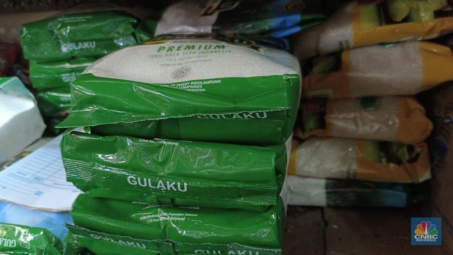 Harga gula pasir di DKI Jakarta terpantau naik. (CNBC Indonesia/Martya Sari)