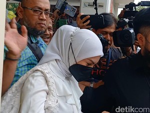 Hari Ini Sidang Cerai Ammar Zoni dan Irish Bella Digelar Lagi
