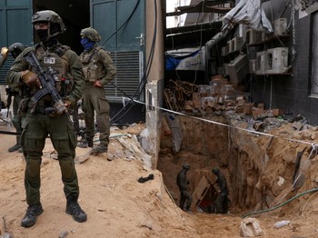 Tentara Israel Tangkap Direktur RS Al-Shifa di Gaza