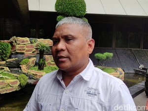 Buruh Jateng Ancam Kerahkan Ribuan Massa Demo soal Upah di Kantor Gubernur