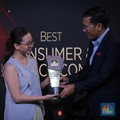 Samsung Electronic Raih Top Brand Pioneer Foldable Smartphone
