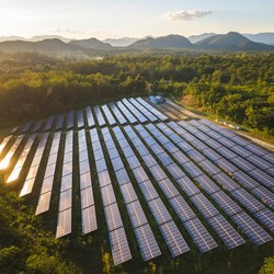 Schneider Electric Ungkap 3 Tahapan Dalam Dekarbonisasi