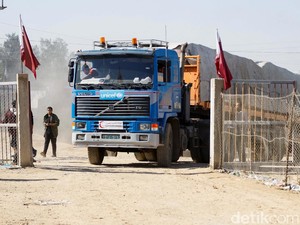 Israel Serang 6 Polisi Palestina Pengawal Truk Bantuan hingga Tewas