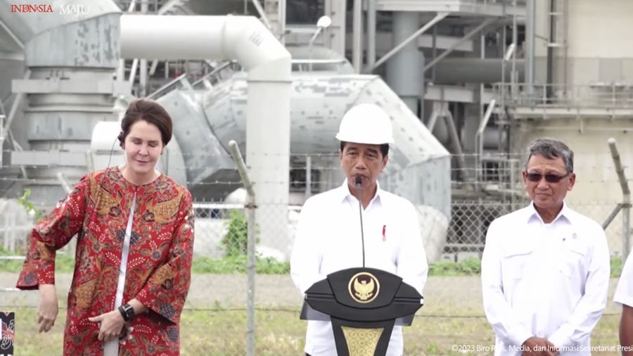 Presiden Jokowi Resmikan Proyek Strategis Nasional Tangguh Train 3, Teluk Bintuni, 24 Nov 2023. (Tangkapan Layar Youtube)