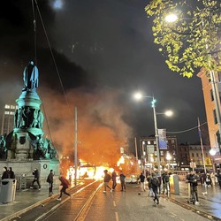 Kerusuhan Pecah di Dublin Irlandia, 3 Anak Ditusuk Pisau