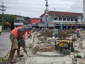 Stadsklok di Kayutangan Heritage yang Lekat dengan Sejarah Bakal Digusur?