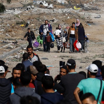 Potret Terkini Gaza di Hari Pertama Gencatan Senjata