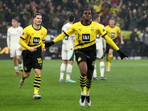 Hasil Liga Jerman: Leverkusen Menang, Dortmund Comeback
