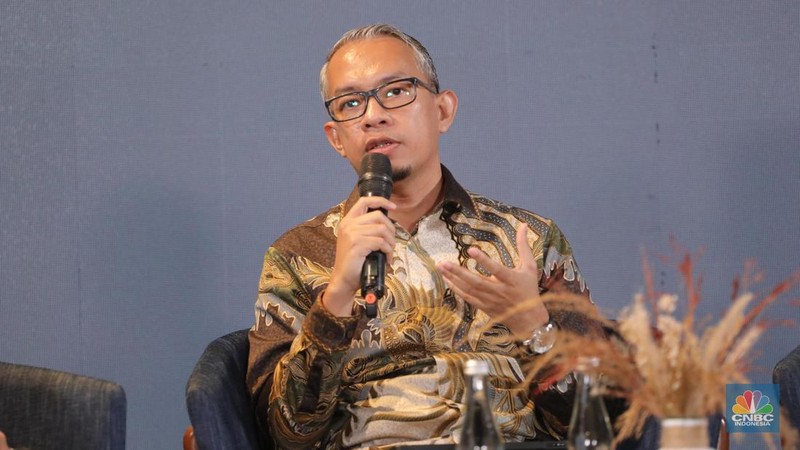 CEO Finex, Agung Wisnuaji memberikan pemaparan dalam acara Kelas Cuan bersama Finex di ALILA SCBD, Jakarta, Sabtu (25/11/2023). (վ/Faisal Rahman)