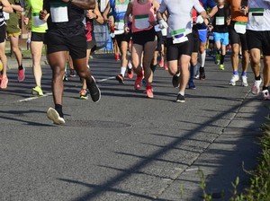 Nggak Bahaya Ta... Senang-senang Saja di Race Marathon, Kenapa Pakai BIB Bodong?