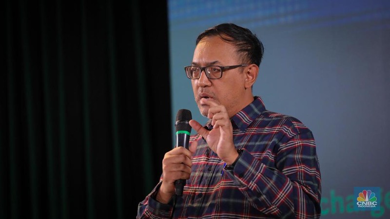 CEO Finex, Agung Wisnuaji memberikan pemaparan dalam acara Kelas Cuan bersama Finex di ALILA SCBD, Jakarta, Sabtu (25/11/2023). (վ/Faisal Rahman)
