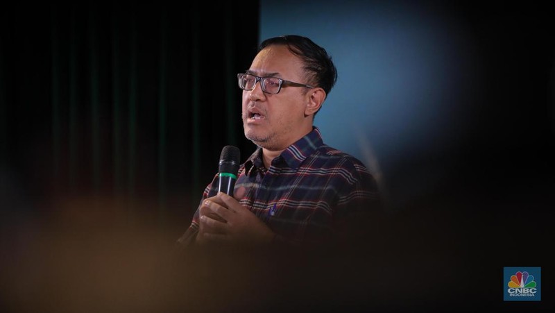 CEO Finex, Agung Wisnuaji memberikan pemaparan dalam acara Kelas Cuan bersama Finex di ALILA SCBD, Jakarta, Sabtu (25/11/2023). (վ/Faisal Rahman)