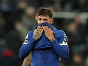 Chelsea Dibantai Liverpool, Enzo-Caicedo Dibully sampai Hapus Akun Medsos