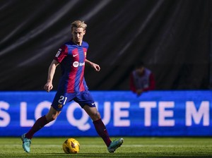 Frenkie de Jong (Masih) Tidak Baik-baik Saja