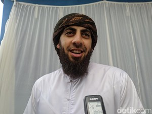 Adik Syekh Ali Jaber Siap Lanjutkan Dakwah Sang Kakak di Lombok