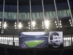 Manajer Legendaris Inggris Terry Venables Meninggal Dunia