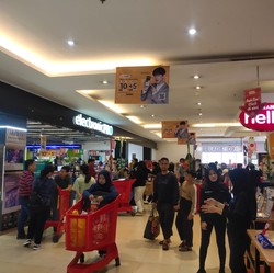 Transmat Pesta Diskon, Barang Elektronik Jadi Murah Banget
