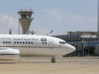 Jeda Perang dengan Hamas, Israel Sibuk Serang Bandara Suriah