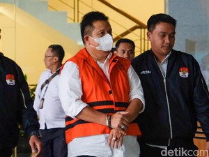 KPK Tetapkan Bupati Muna La Ode Rusman Emba Tersangka Kasus Suap Dana PEN
