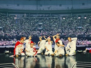 Mengharu Biru Bersama NCT 127 di Konser THE UNITY