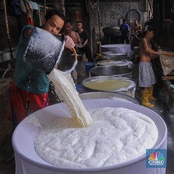 Kedelai Impor Mahal, Perajin Tahu Tahan-Tahan Naikkan Harga