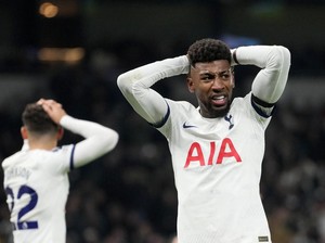 Spurs Jadi Spursy Lagi