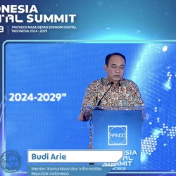 Ditagih Sri Mulyani Soal BTS, Menkominfo Jawab Begini