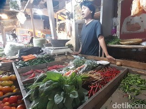 Harga Cabai-cabaian Naik Dua Kali Lipat di Pasar Inpres Sumedang
