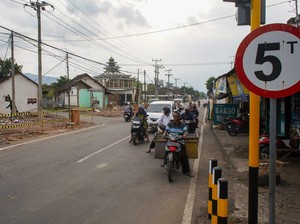 Dinilai Sempit, Pemkab Kediri Perluas Lahan di Simpang Tiga Jatirejo