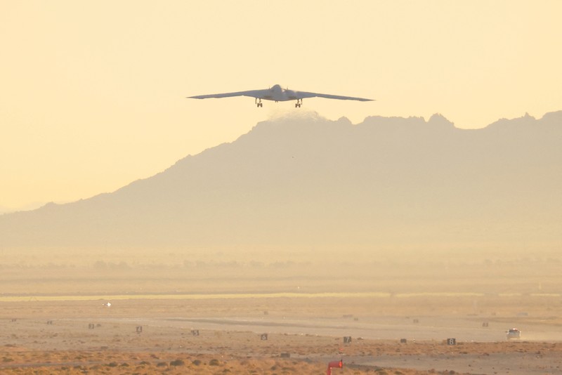 B-21 B-21