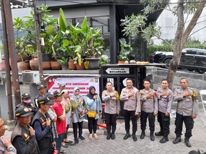 Warga Cilandak Jaksel Terapkan Portal One Gate Cegah Maling
