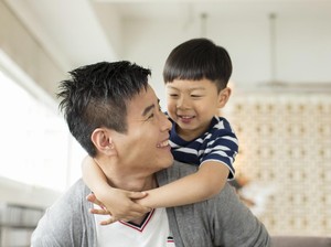 17 Lagu tentang Ayah Lengkap Indonesia-Inggris, Penuh Makna dan Emosional